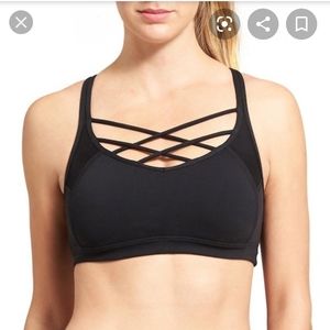 Athleta Mind Over Mat Strappy Bra